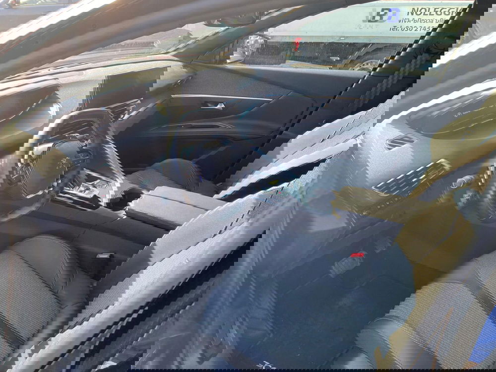 Peugeot 3008 usata a Milano (10)