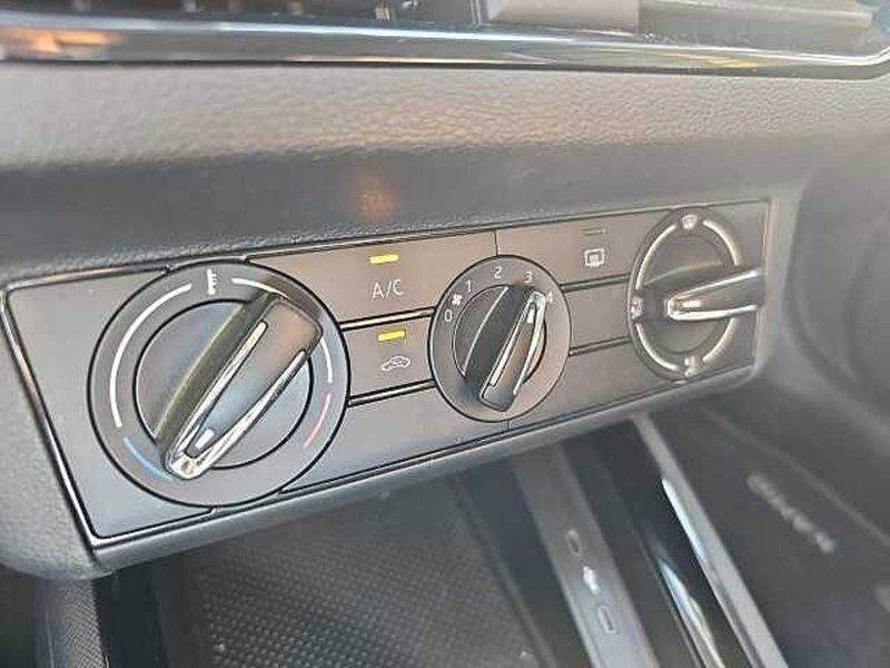 Skoda Kamiq usata a Lecco (16)