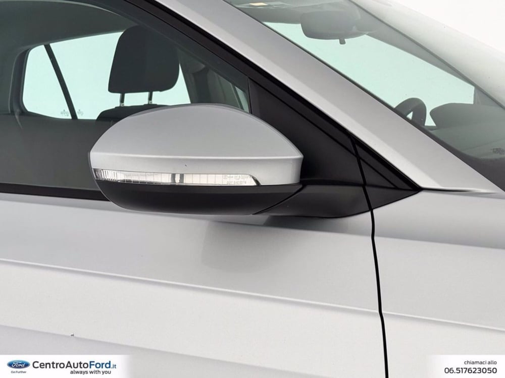 Volkswagen T-Cross usata a Roma (15)