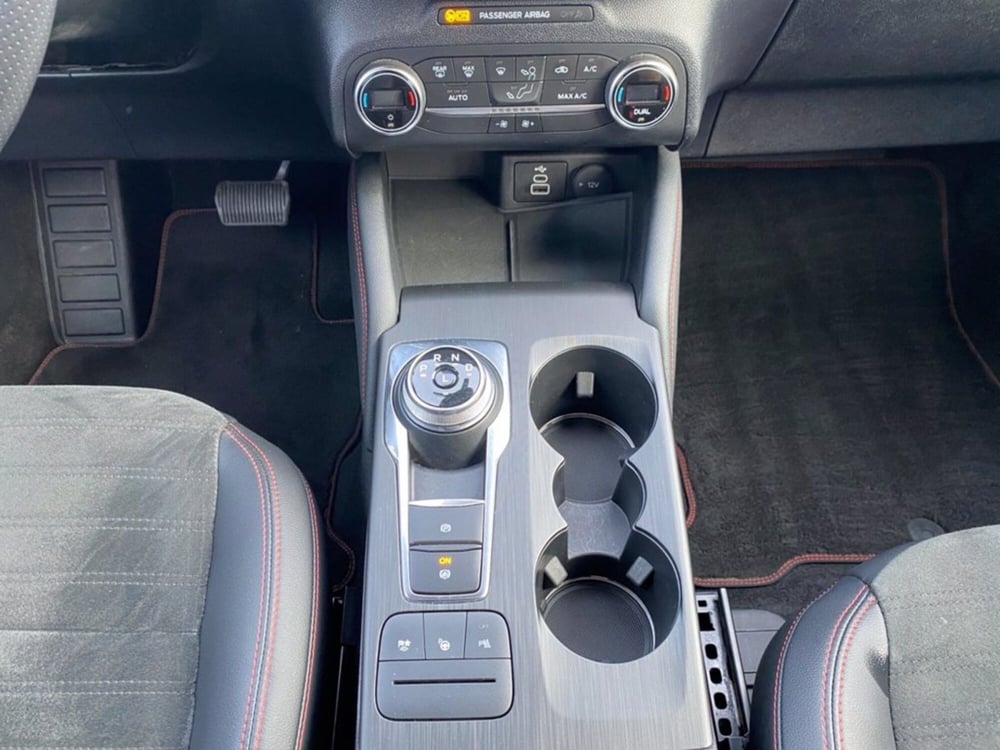 Ford Kuga usata a Milano (15)