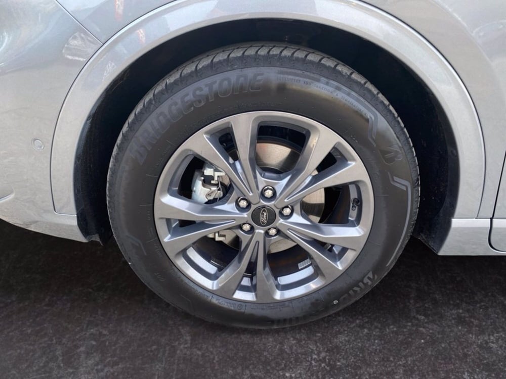 Ford Kuga usata a Milano (16)