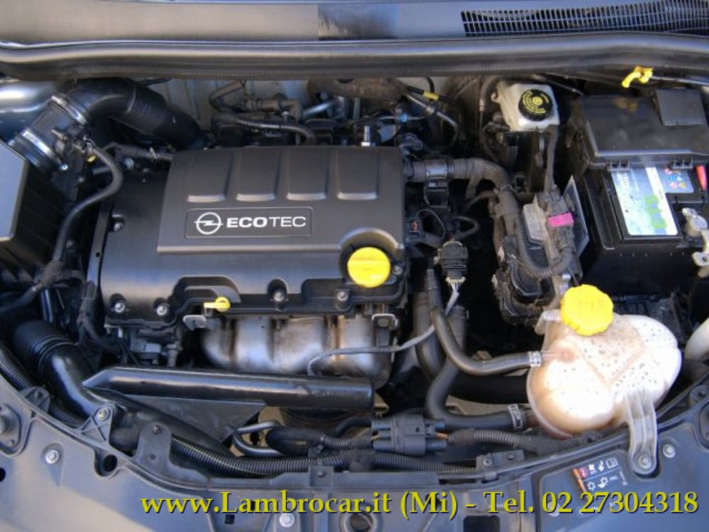 Opel Corsa usata a Milano (11)