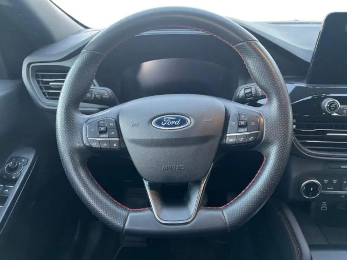 Ford Kuga usata a Lecce (12)