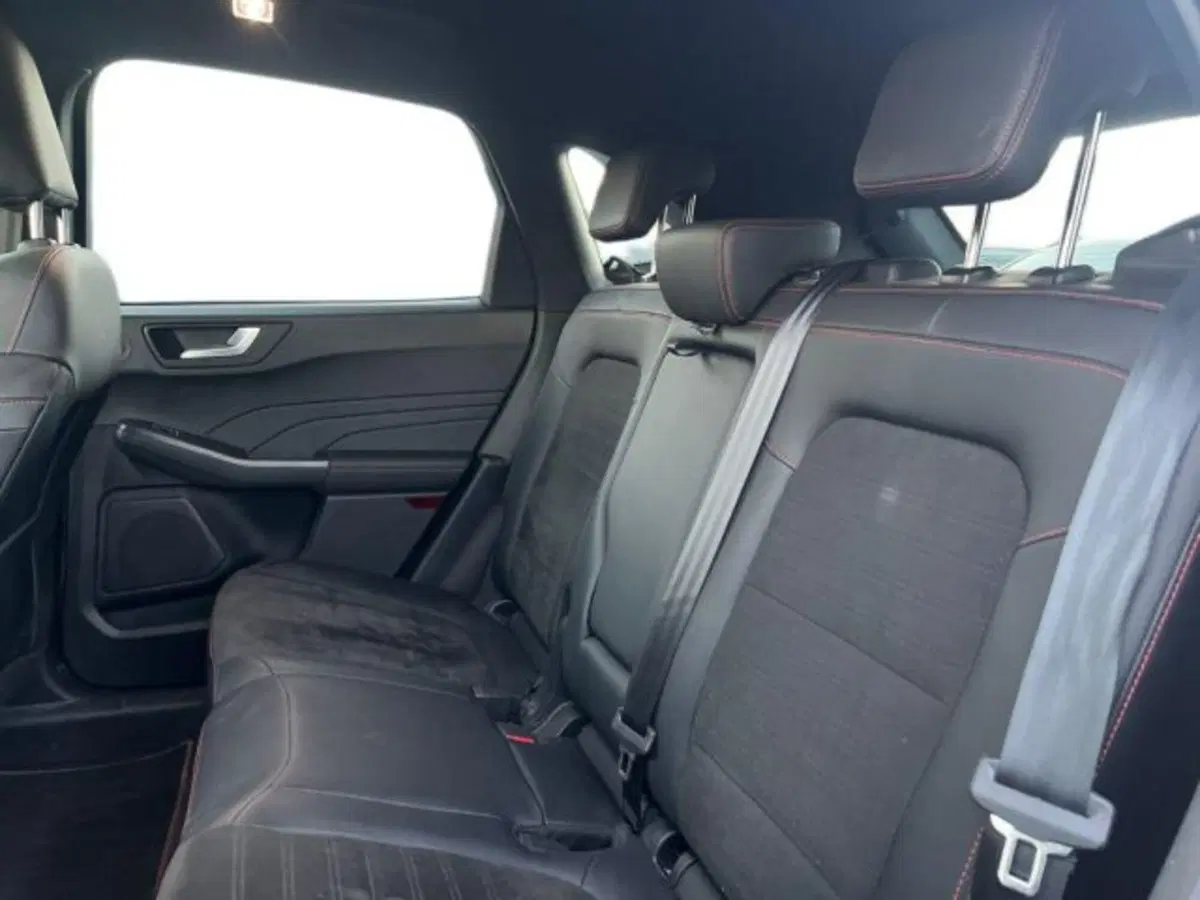 Ford Kuga usata a Lecce (15)