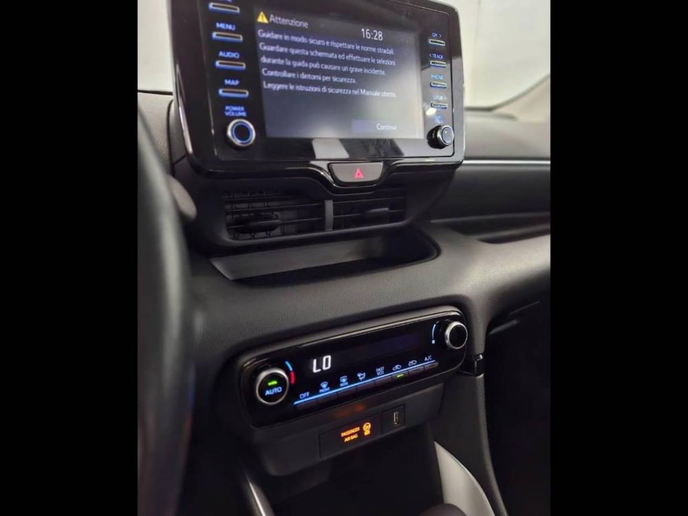 Toyota Yaris Cross usata a Torino (9)