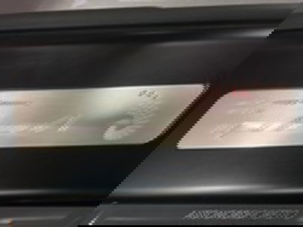 Aston Martin DBS usata a Udine (14)