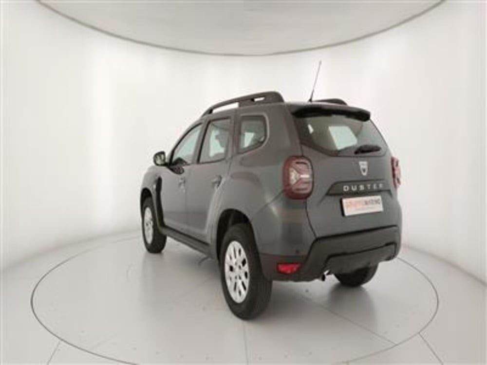 Dacia Duster usata a Bari (5)
