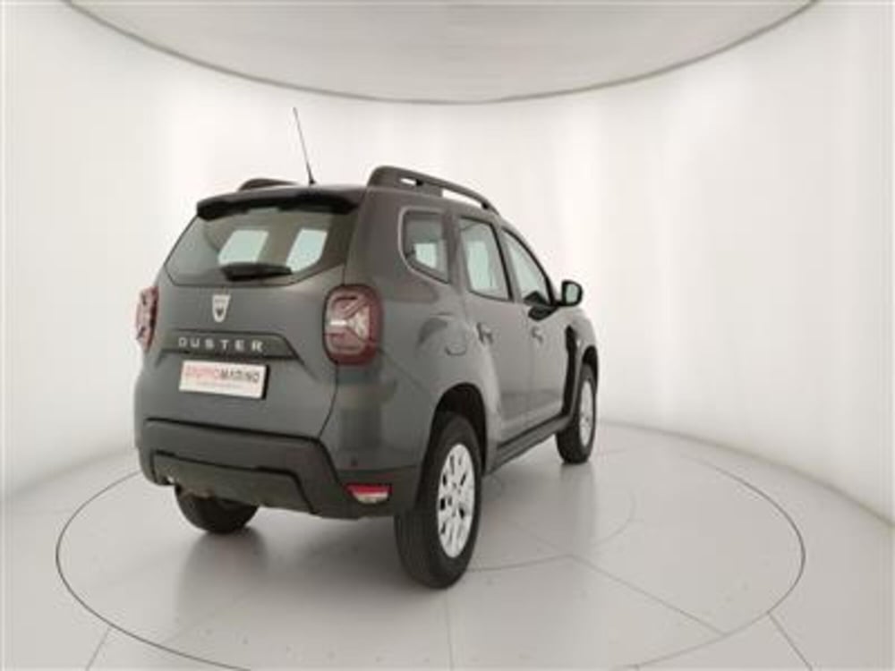 Dacia Duster usata a Bari (7)