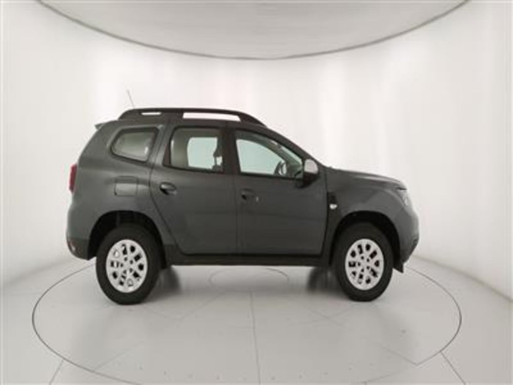 Dacia Duster usata a Bari (9)