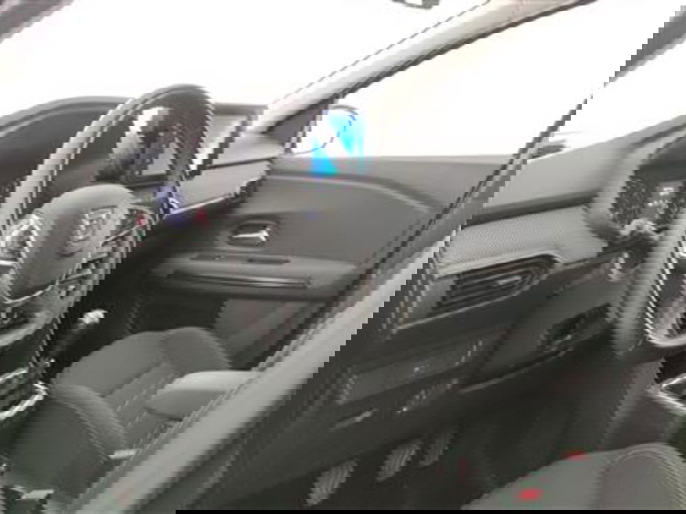 Dacia Jogger usata a Bari (14)