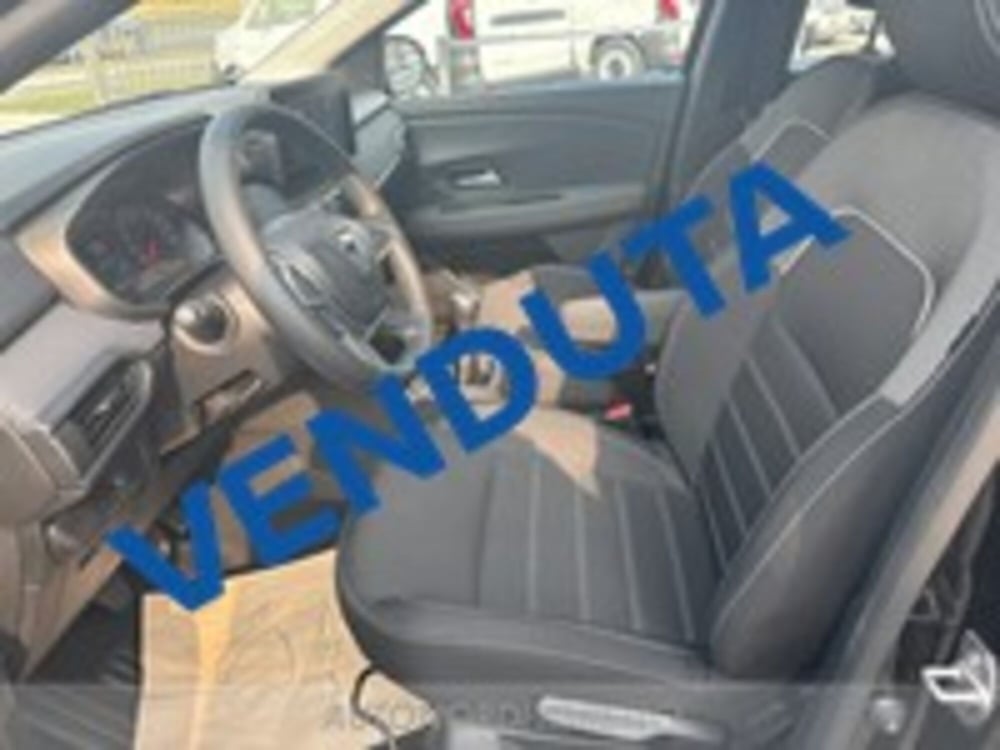 Dacia Sandero usata a Udine (7)