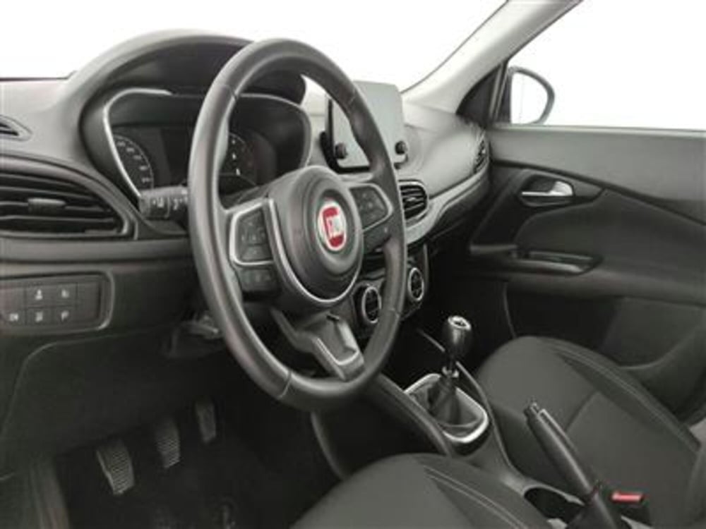 Fiat Tipo Station Wagon usata a Bari (13)