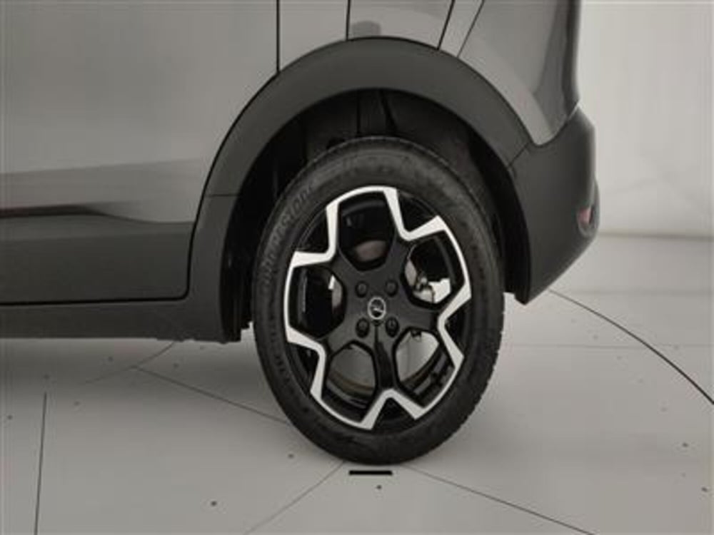 Opel Crossland usata a Bari (12)