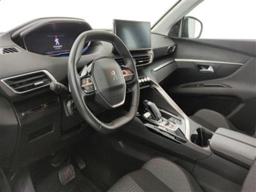 Peugeot 3008 usata a Bari (14)