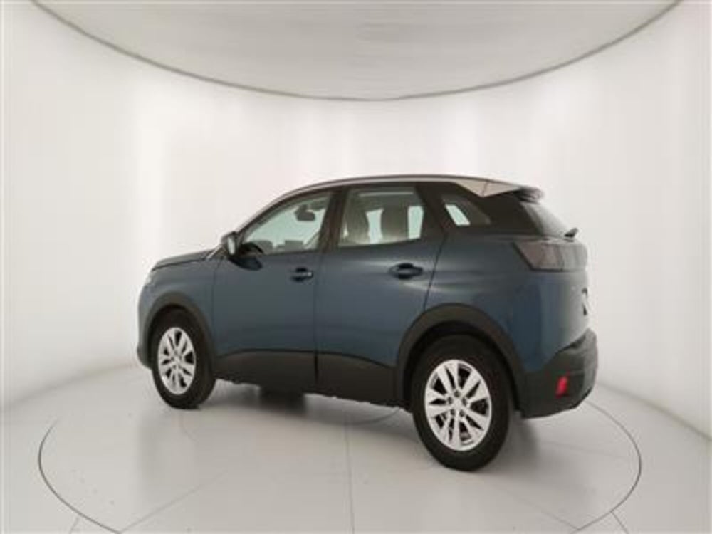 Peugeot 3008 usata a Bari (4)