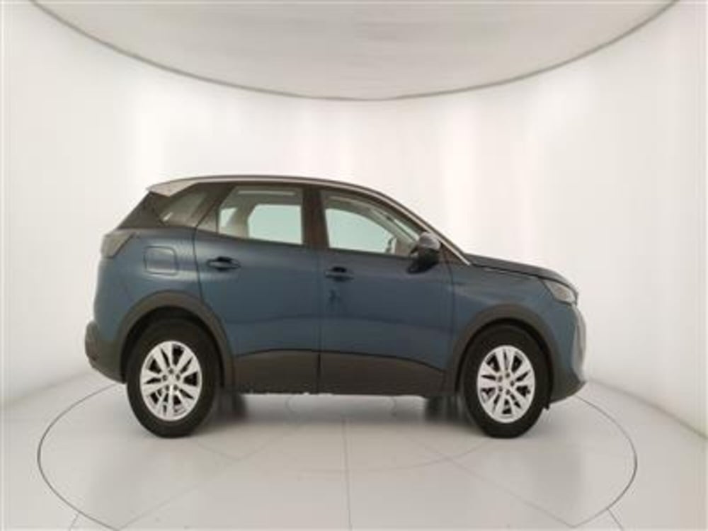 Peugeot 3008 usata a Bari (9)