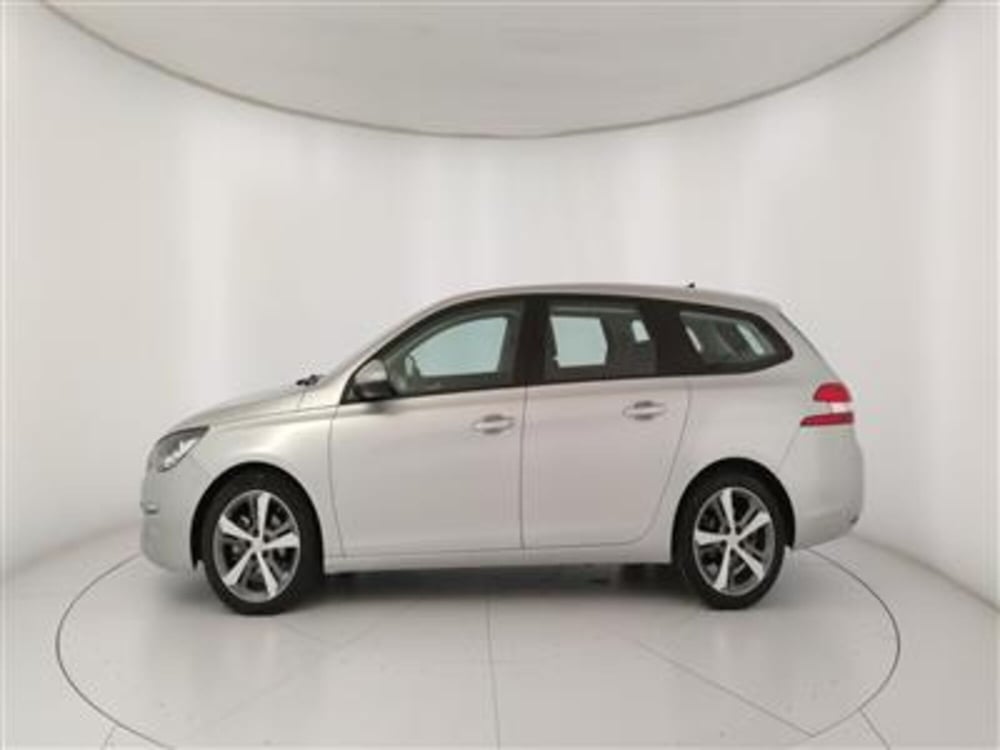Peugeot 308 SW usata a Bari (3)