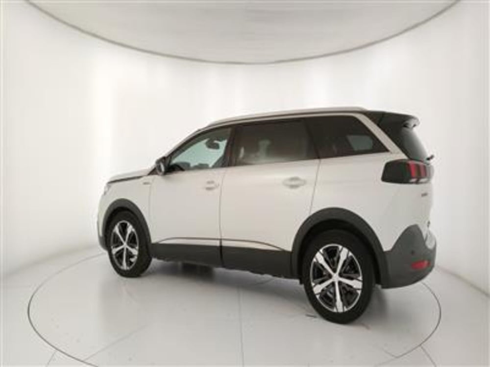 Peugeot 5008 usata a Bari (4)