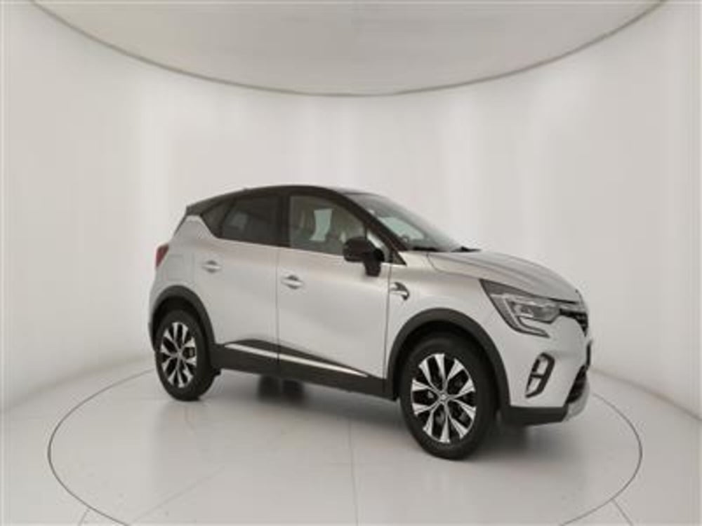 Renault Captur usata a Bari (10)
