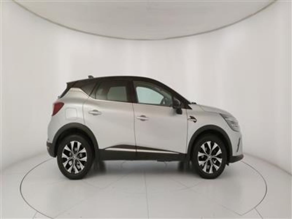Renault Captur usata a Bari (9)