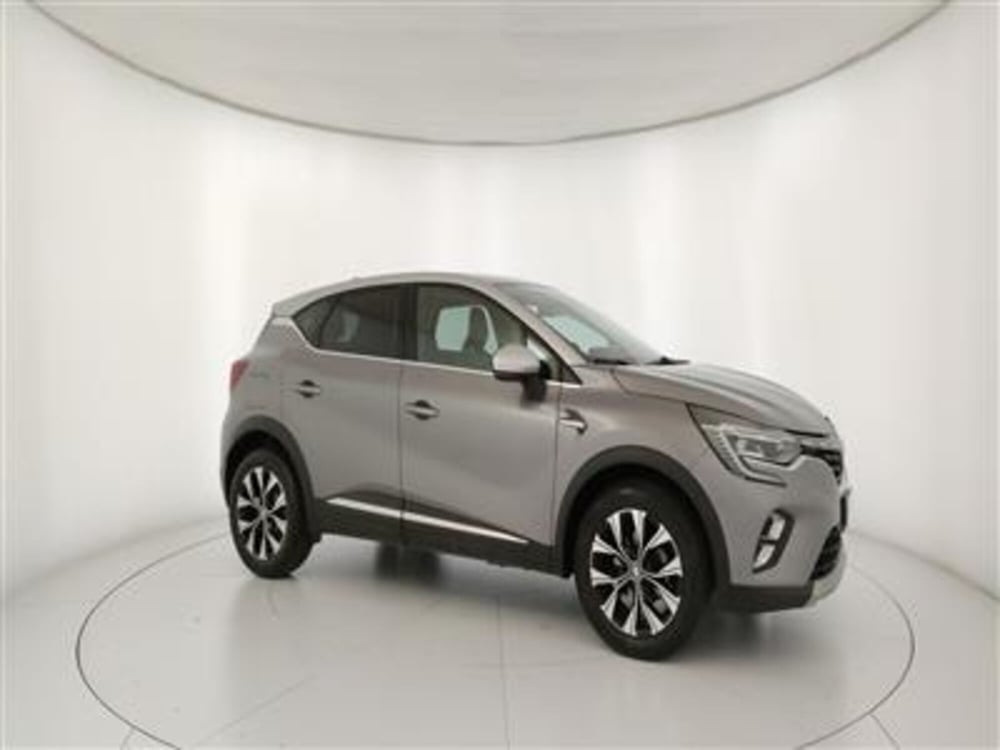Renault Captur usata a Bari (10)