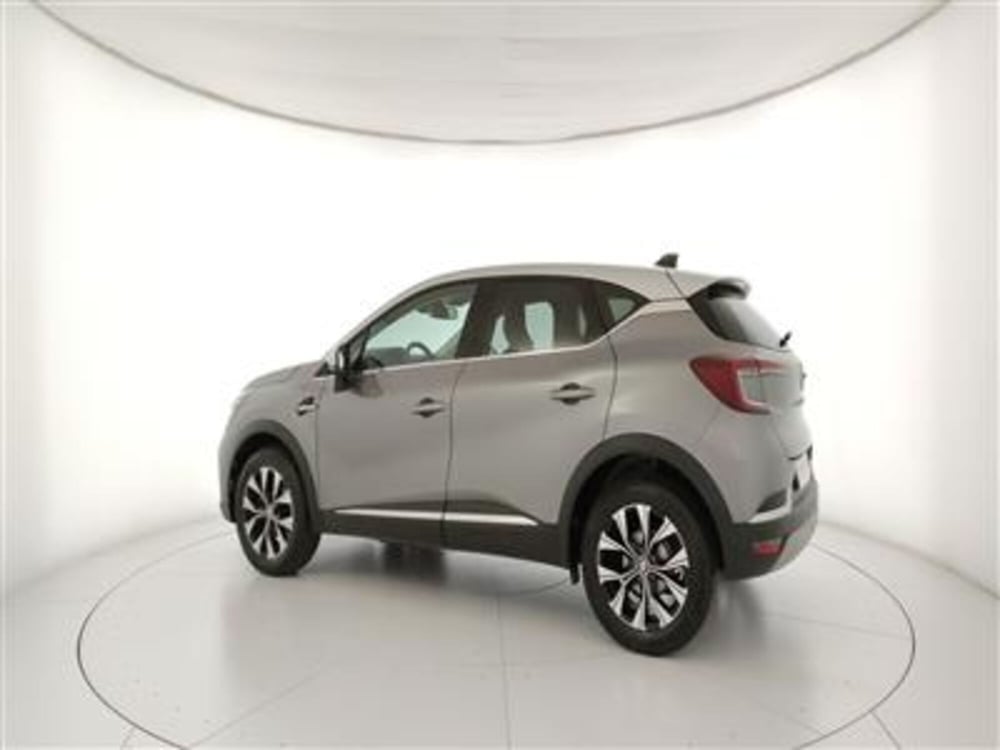 Renault Captur usata a Bari (4)