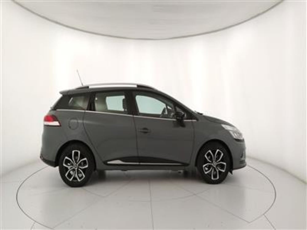 Renault Clio Sporter usata a Bari (9)