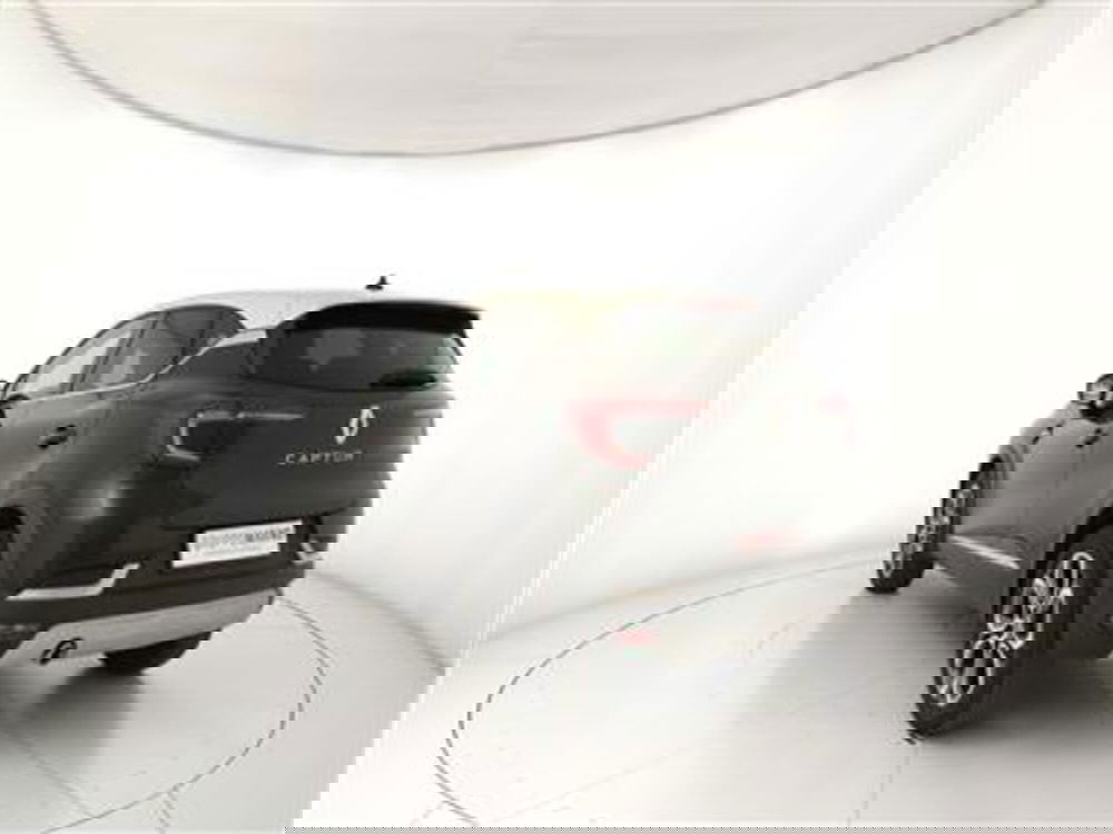 Renault Captur usata a Bari (5)