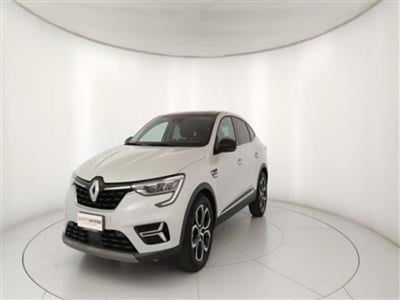 Renault Arkana E-Tech 145 CV Intens del 2022 usata a Bari