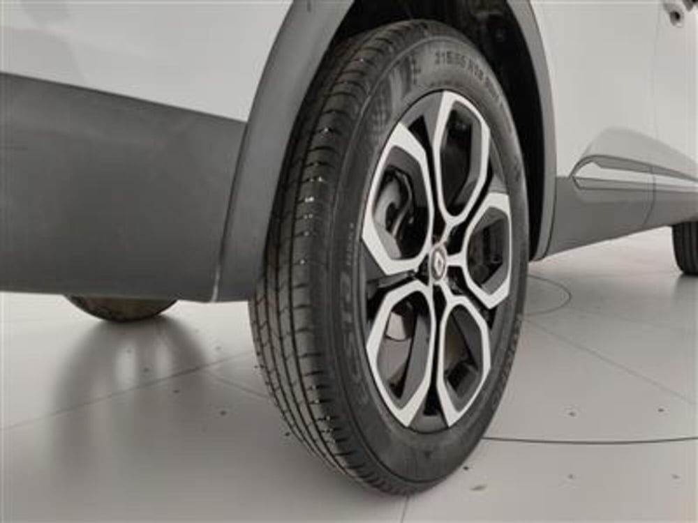 Renault Arkana usata a Bari (12)