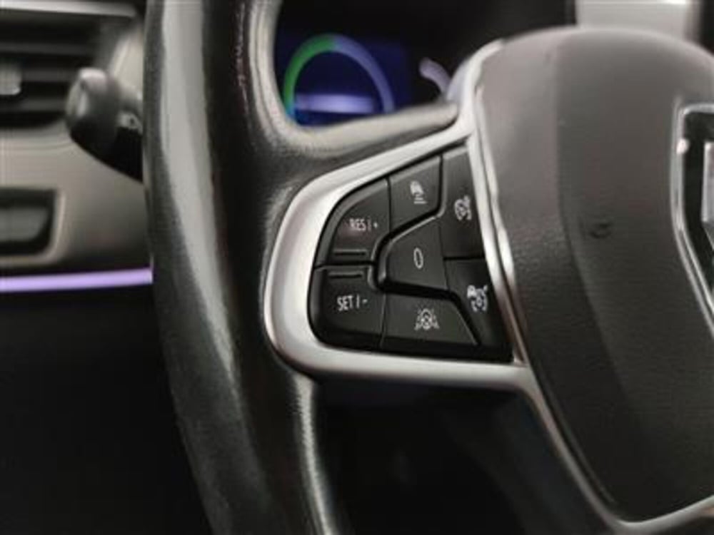 Renault Arkana usata a Bari (15)