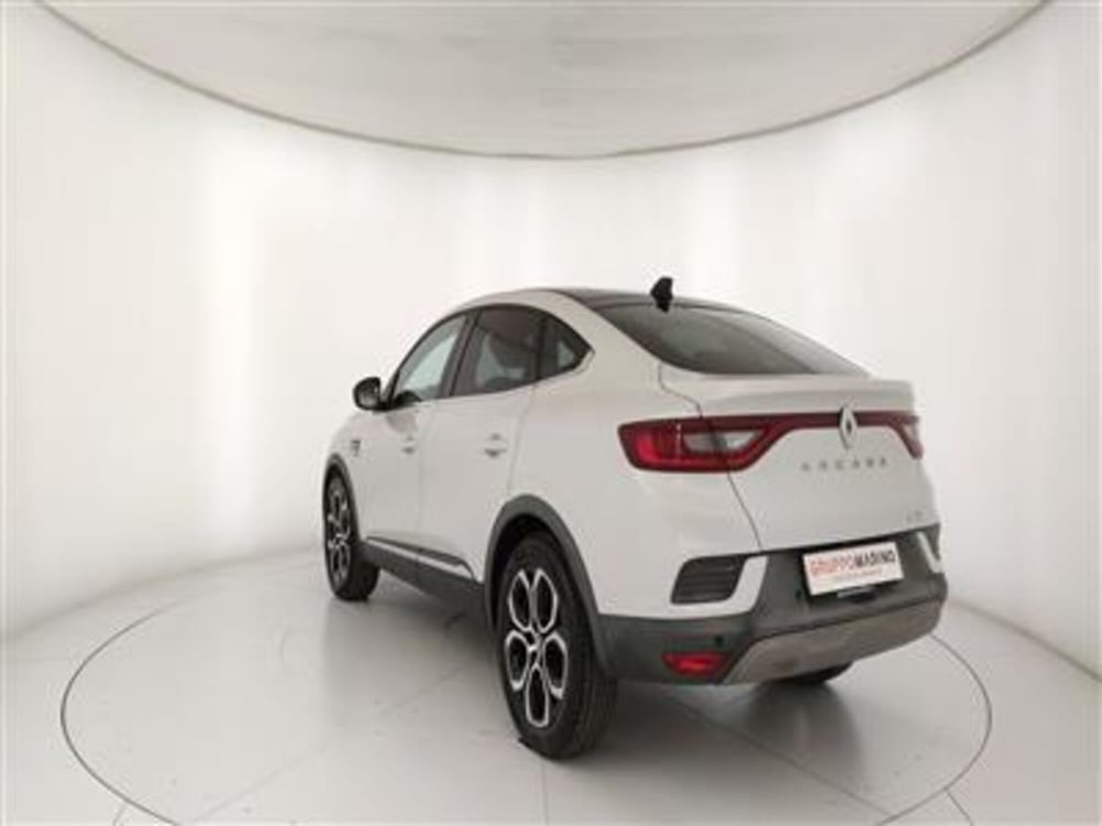 Renault Arkana usata a Bari (5)