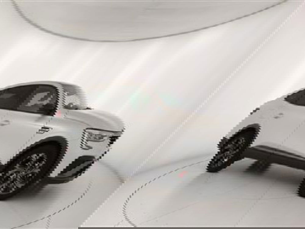 Renault Arkana usata a Bari (10)