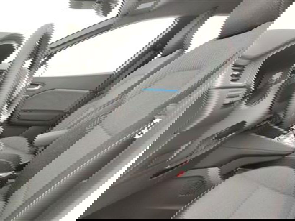 Renault Captur nuova a Bari (13)