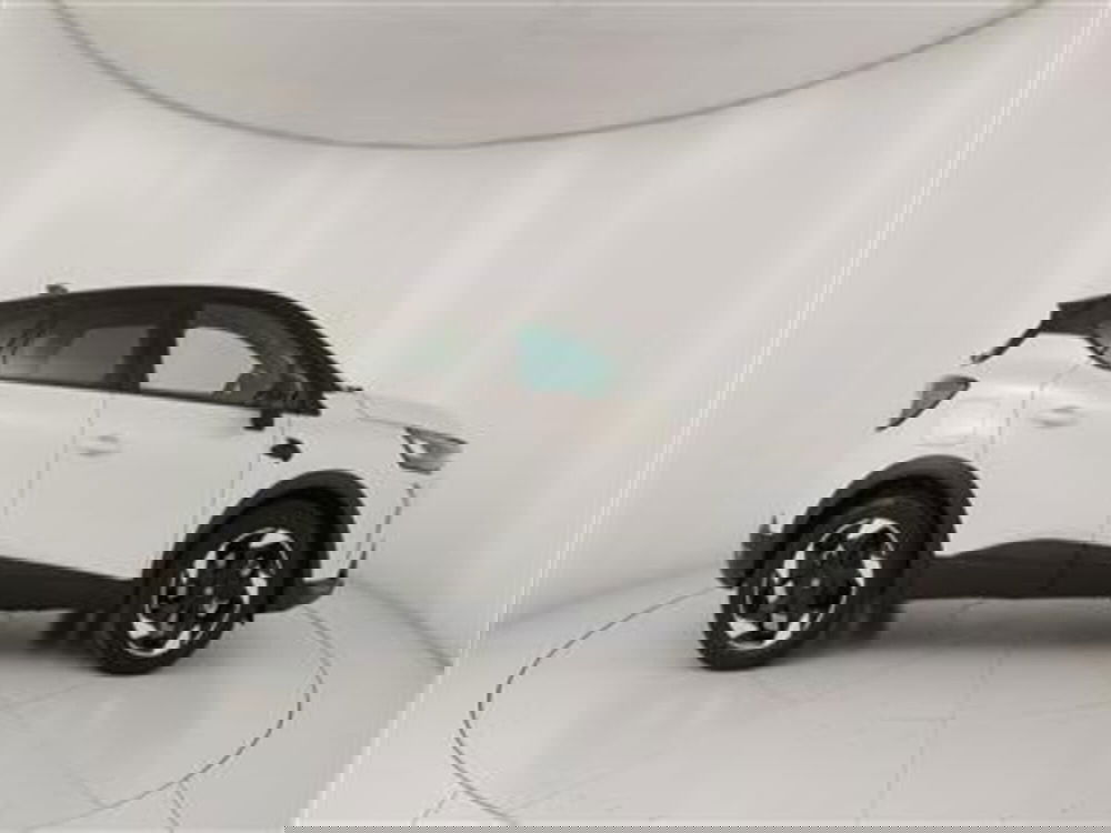 Renault Captur nuova a Bari (9)