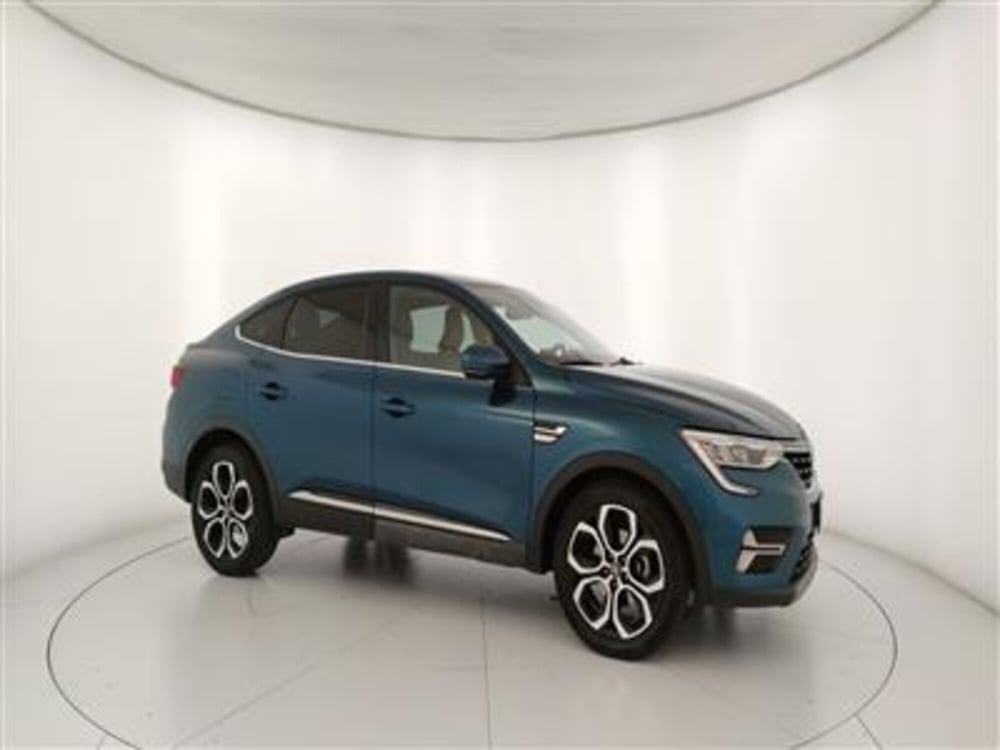 Renault Arkana usata a Bari (10)