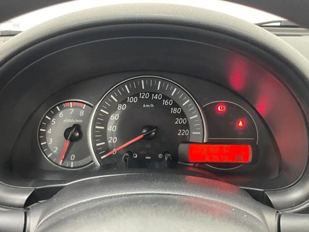 Nissan Micra usata a Como (11)