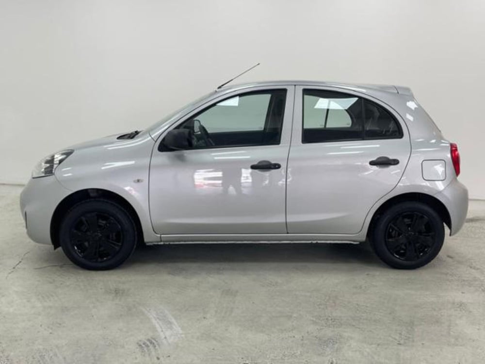 Nissan Micra usata a Como (8)