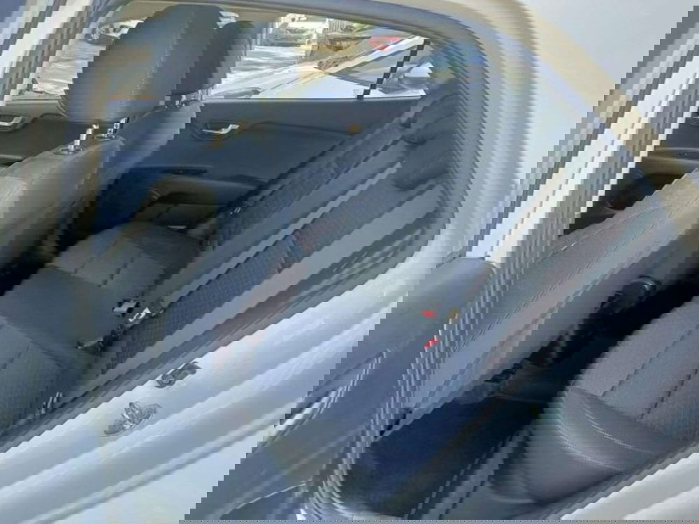 Kia Rio usata a Firenze (12)