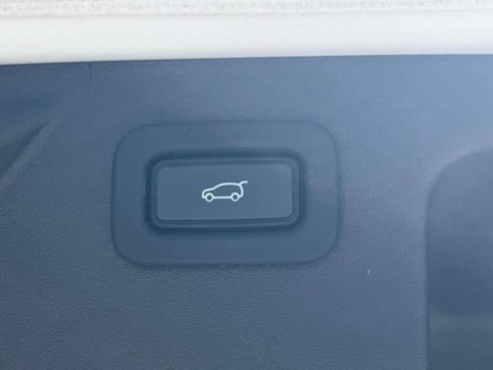 Land Rover Discovery Sport usata a Firenze (10)