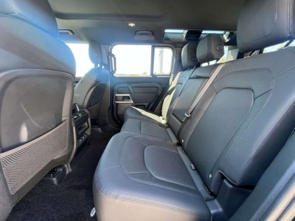 Land Rover Defender usata a Firenze (17)
