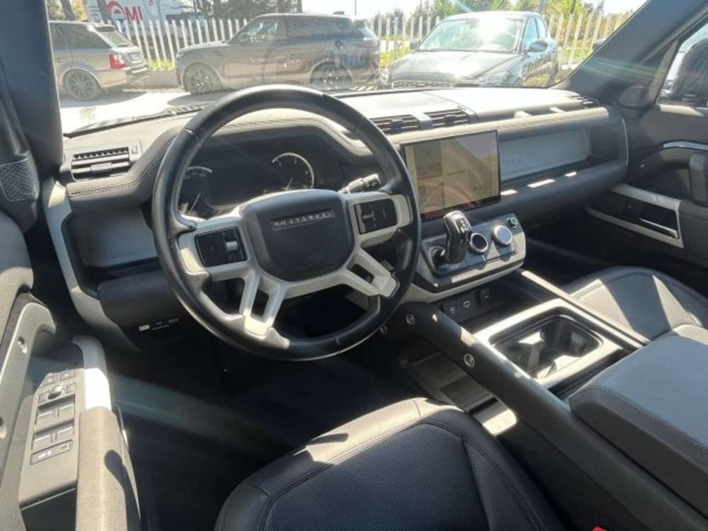 Land Rover Defender usata a Firenze (18)