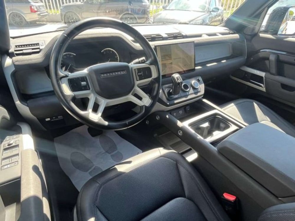 Land Rover Defender usata a Firenze (19)