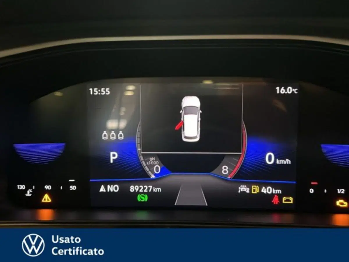 Volkswagen T-Roc usata a Vicenza (10)