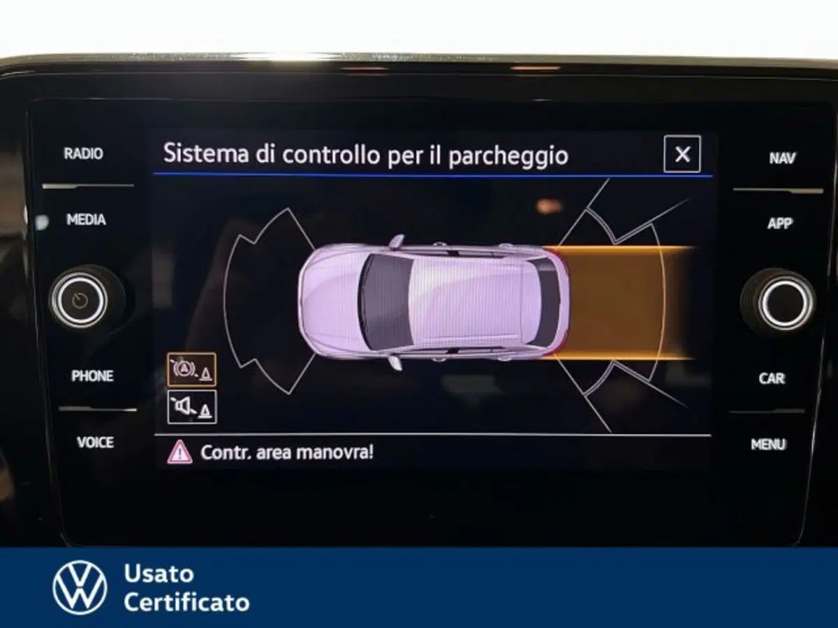 Volkswagen T-Roc usata a Vicenza (14)