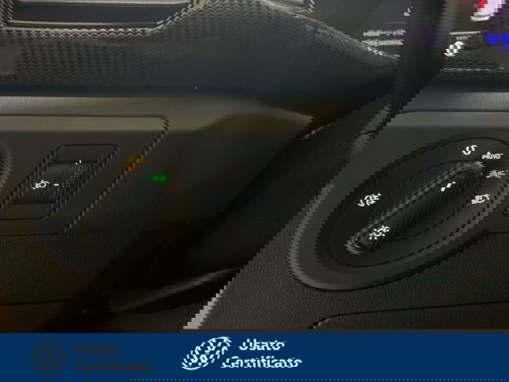 Volkswagen T-Cross nuova a Vicenza (14)