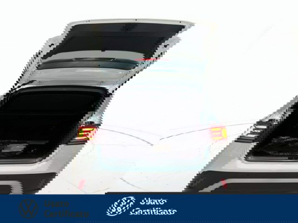 Volkswagen T-Cross nuova a Vicenza (16)