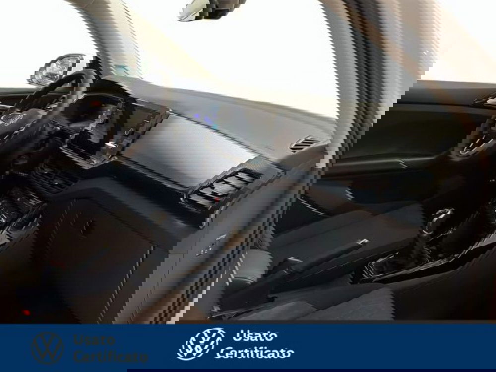 Volkswagen T-Cross nuova a Vicenza (6)