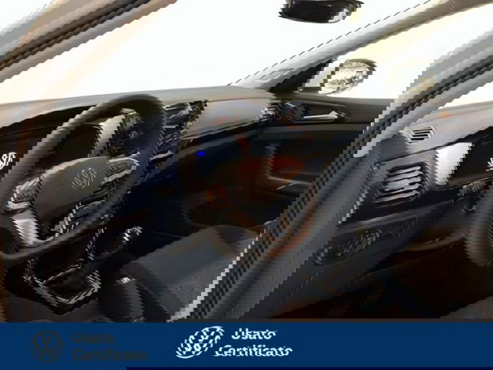 Volkswagen T-Cross nuova a Vicenza (7)