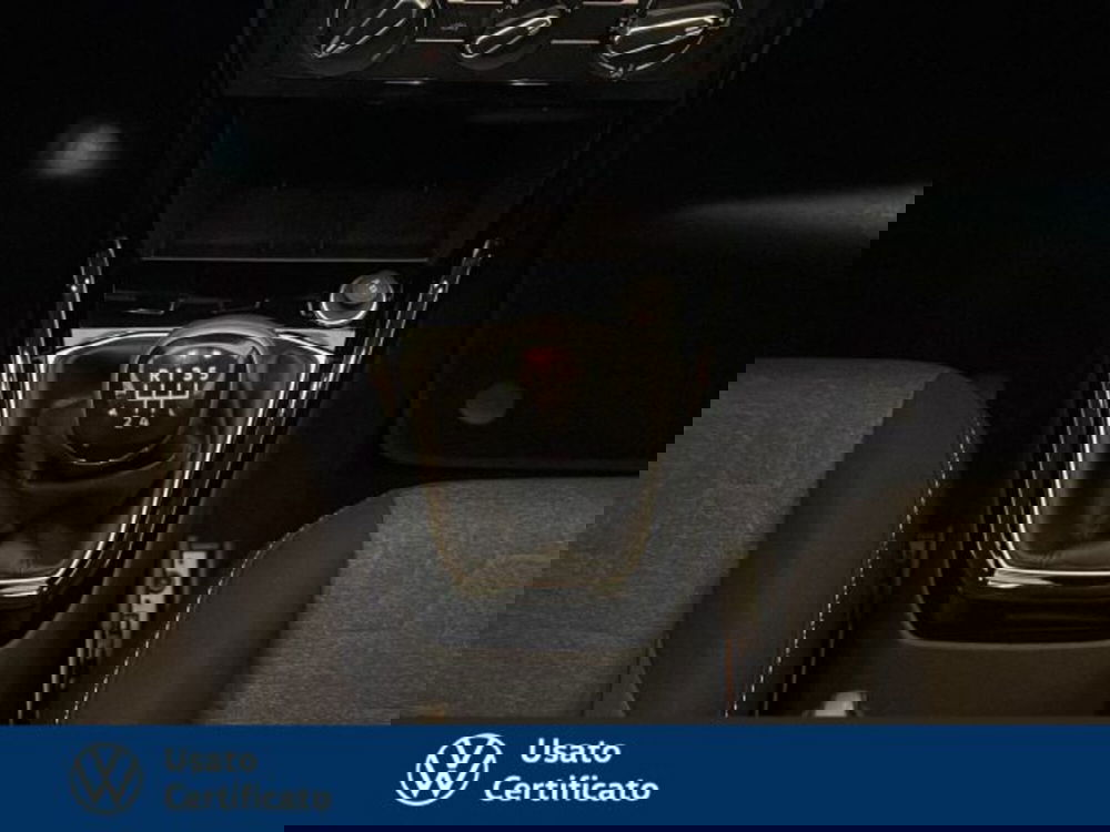 Volkswagen T-Cross nuova a Vicenza (11)